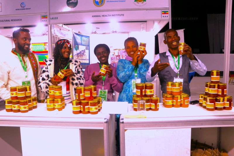 Read more about the article Mass Youth Employment in Apiculture